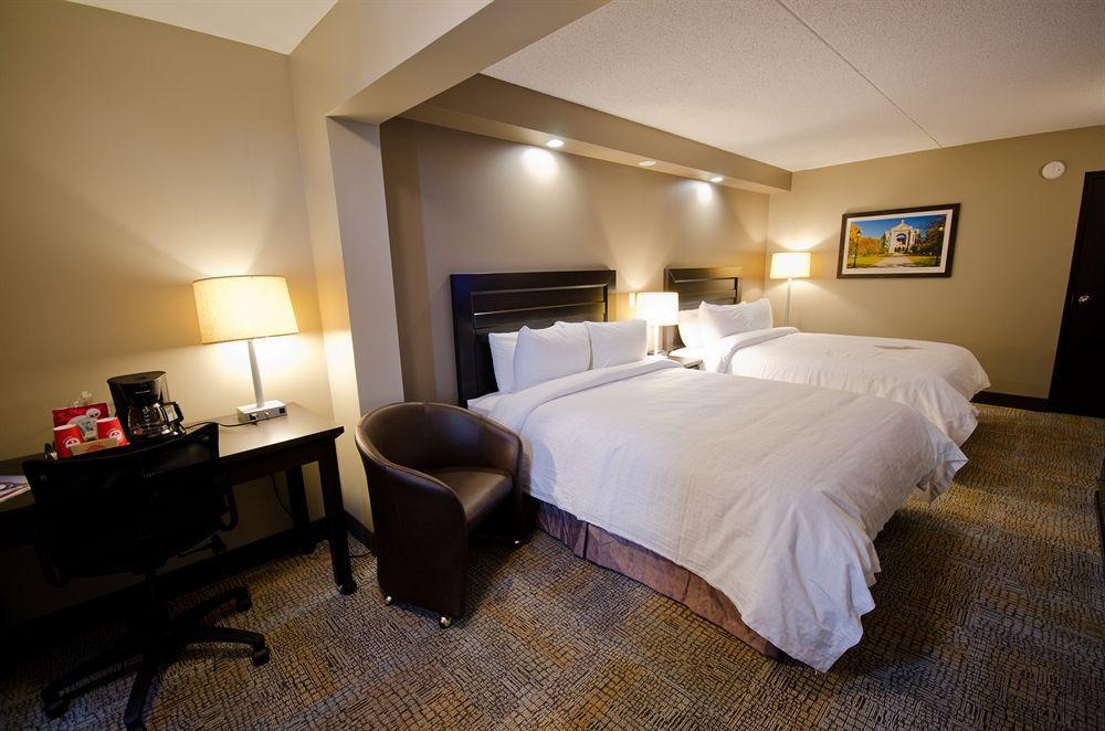 Express By Canad Inns Winnipeg Exterior foto